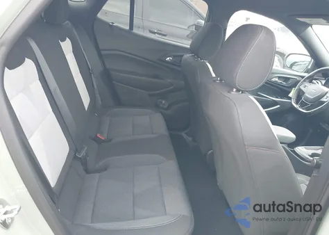 2024 Chevrolet Trax Fwd 1Rs z USA, uszkodzony, nr VIN KL77LGE24RC087192